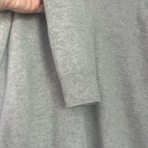 Hilary Radley 100% cashmere gray sweater - Picture 3 of 4